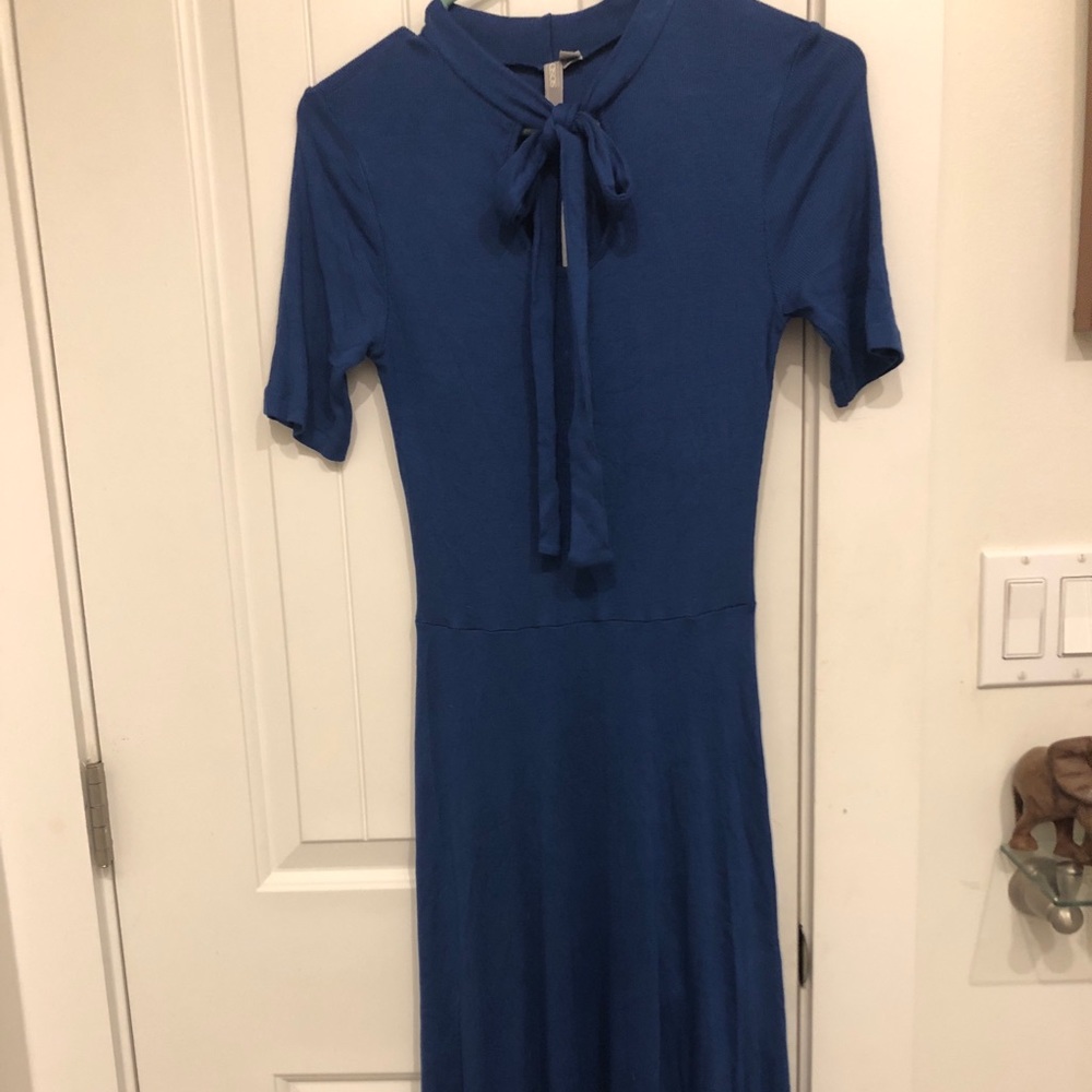 NWT Asos Midi Dress with Neck Tie - Picture 1 of 4